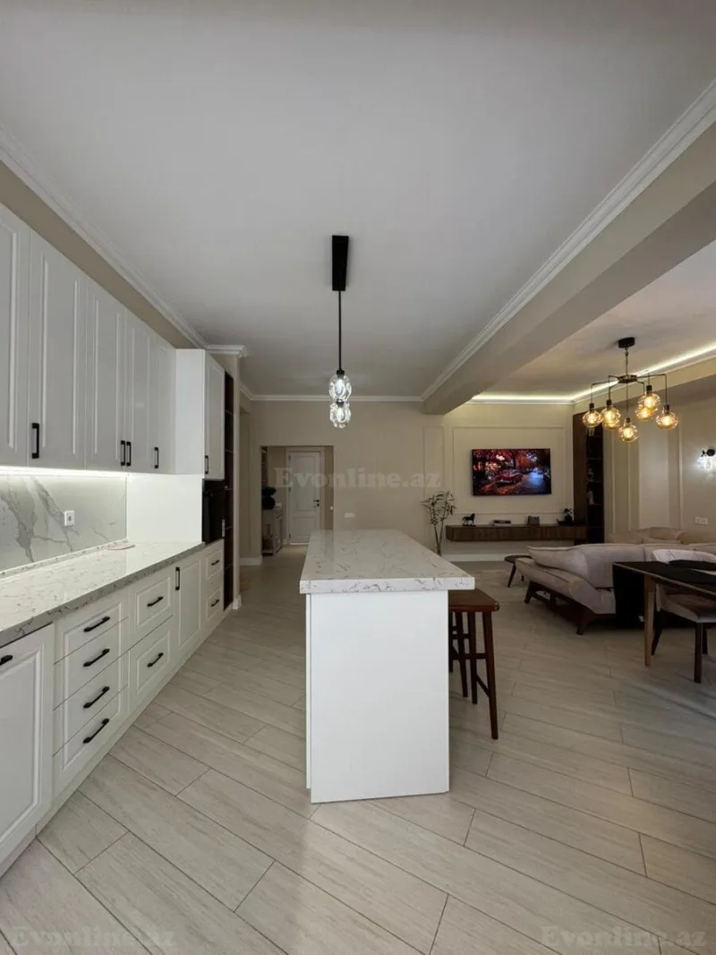 Satılır 4 otaqlı Mənzil Yeni tikili 175 m² Nəsimi r. - şəkil 15