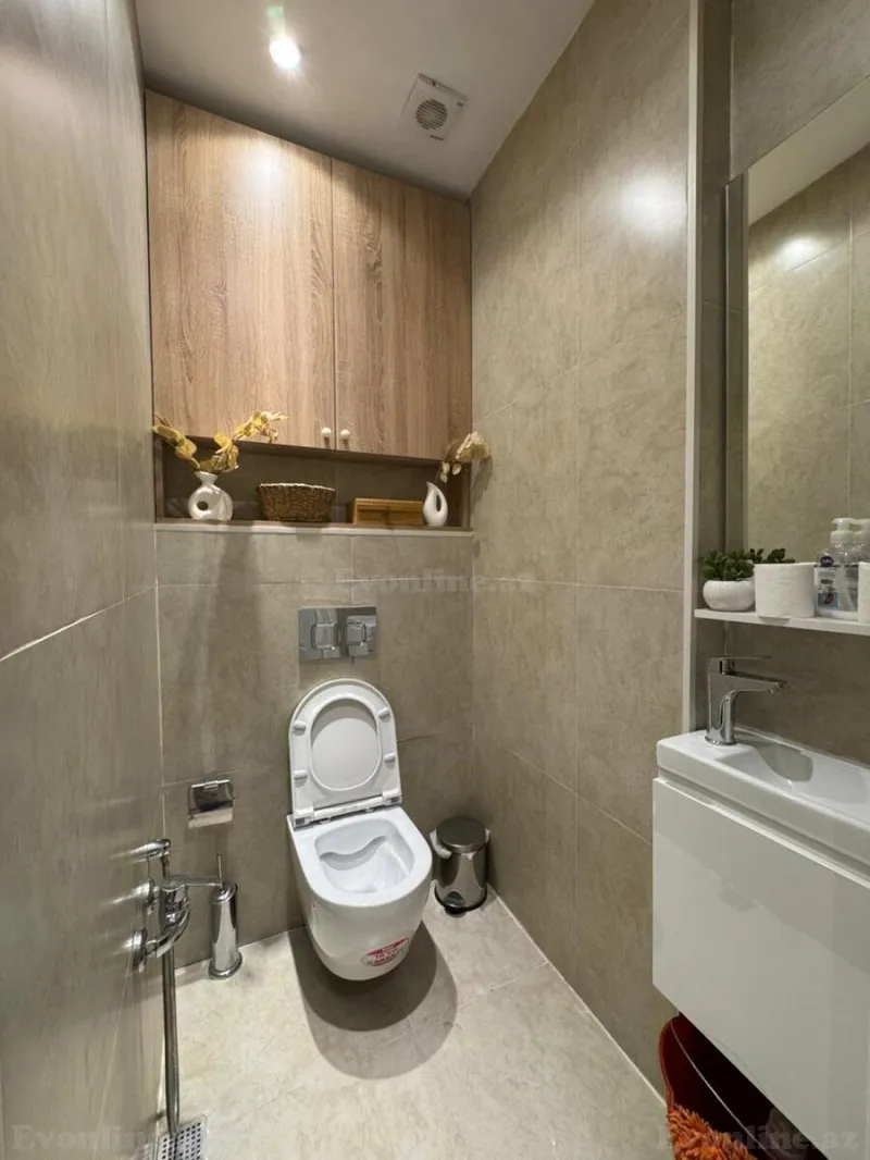 Satılır 4 otaqlı Mənzil Yeni tikili 175 m² Nəsimi r. - şəkil 16