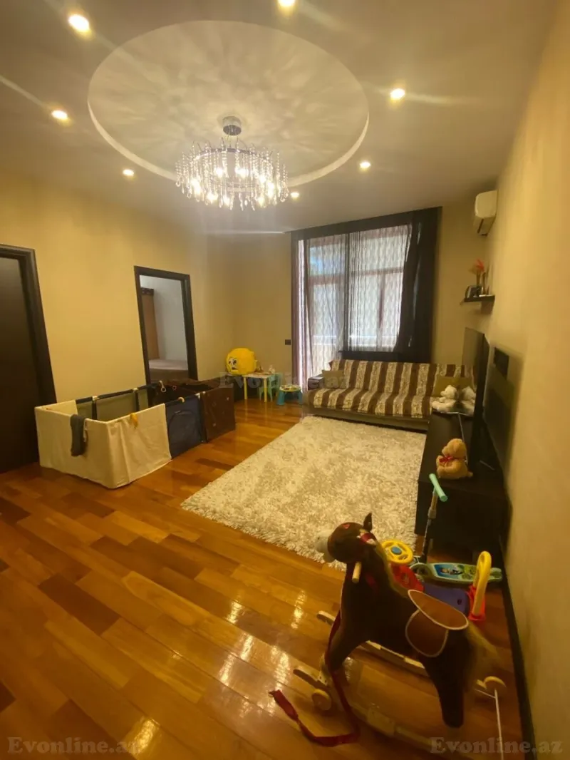 Satılır 4 otaqlı Mənzil Yeni tikili 210 m² Nəsimi r. - şəkil 4
