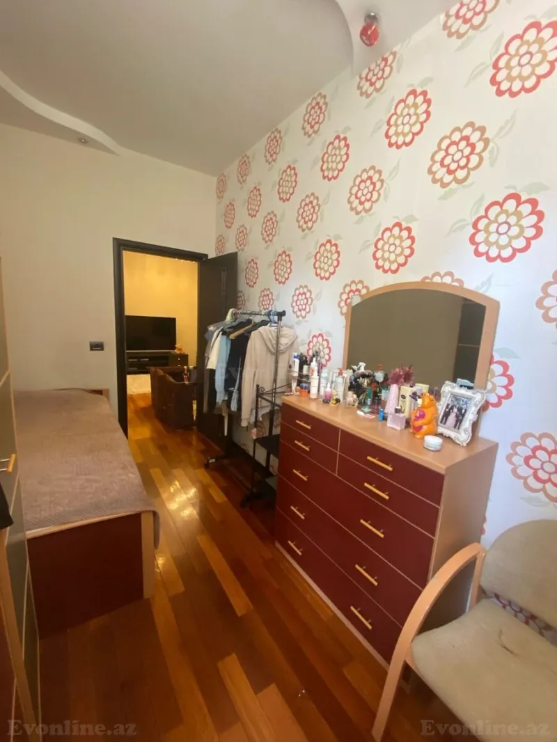 Satılır 4 otaqlı Mənzil Yeni tikili 210 m² Nəsimi r. - şəkil 8