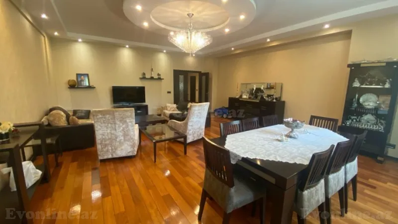 Satılır 4 otaqlı Mənzil Yeni tikili 210 m² Nəsimi r. - şəkil 17