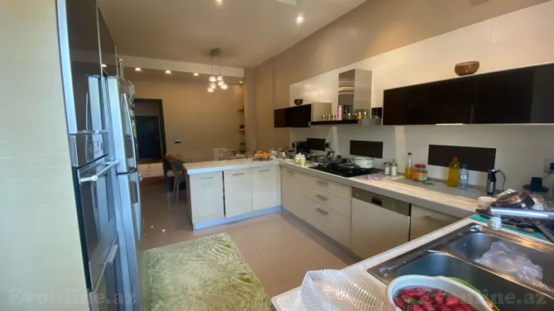 Satılır 4 otaqlı Mənzil Yeni tikili 210 m² Nəsimi r. - şəkil 22