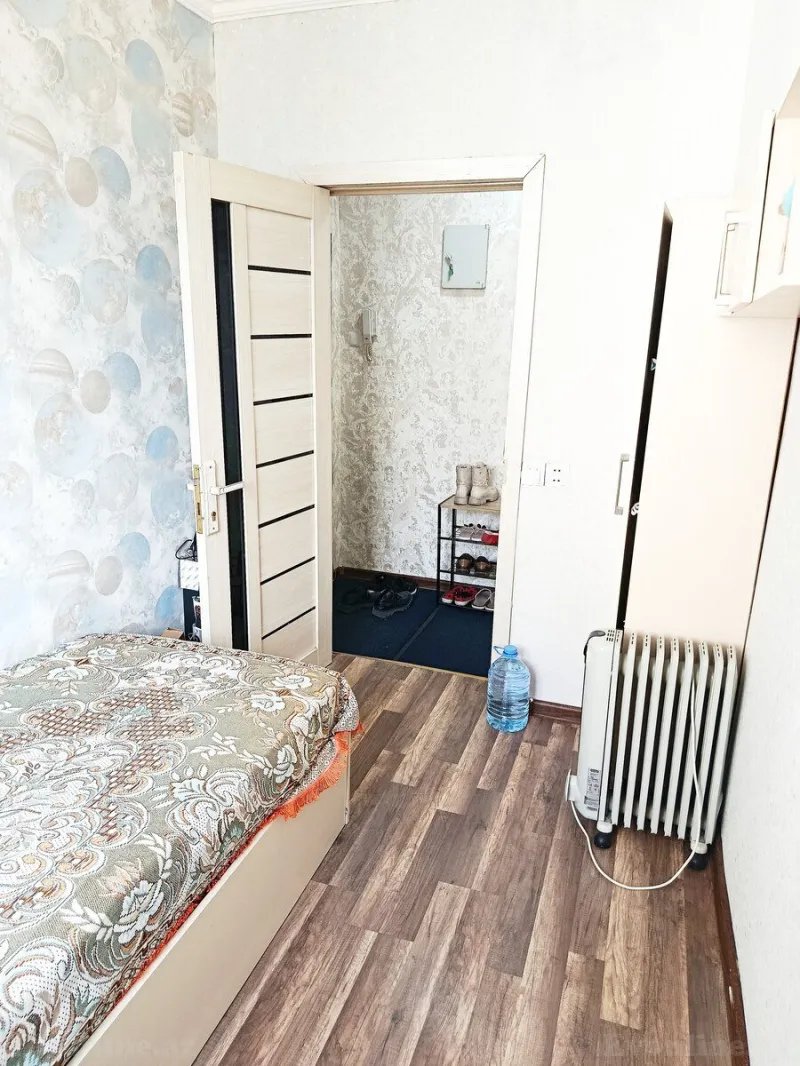 Satılır 3 otaqlı Mənzil Köhnə tikili 55 m² Gənclik m. - şəkil 4
