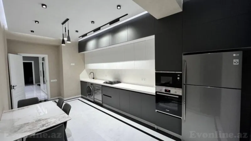 Kirayə verilir 3 otaqlı Mənzil Yeni tikili 145 m² 28 May m. - şəkil 6