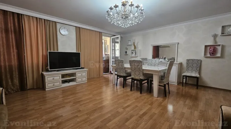 Satılır 3 otaqlı Mənzil Köhnə tikili 70 m² Nəriman Nərimanov m. - şəkil 2