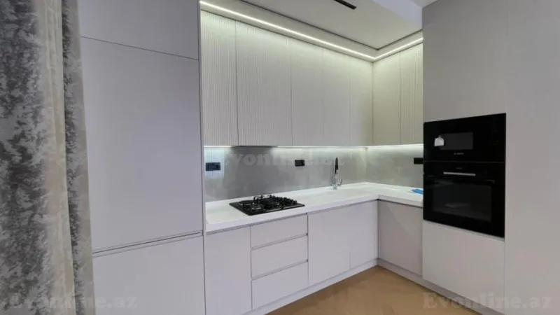 Satılır 4 otaqlı Mənzil Yeni tikili 120 m² 28 May m. - şəkil 3