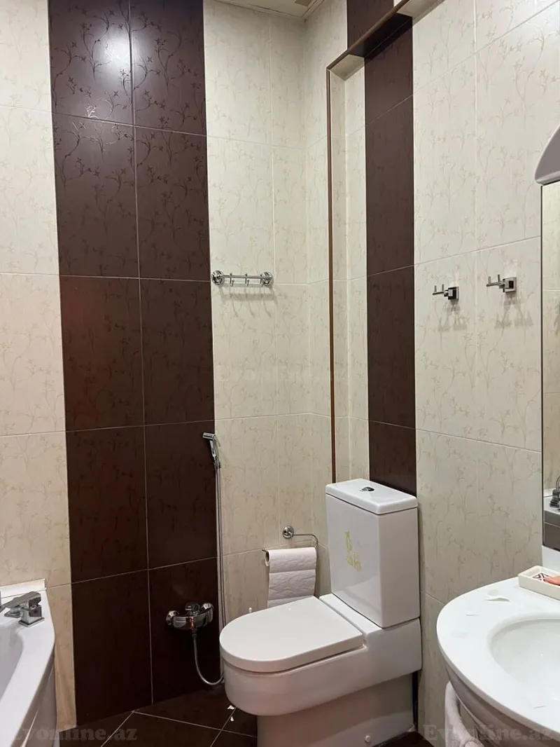 Satılır 3 otaqlı Mənzil Yeni tikili 137 m² Gənclik m. - şəkil 13