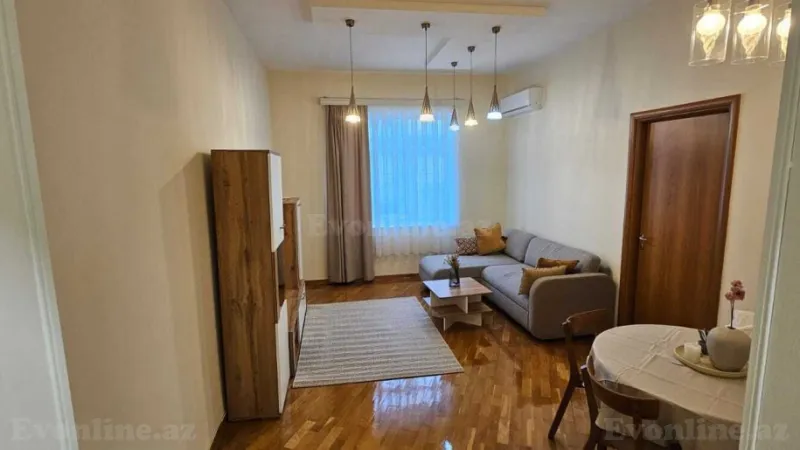 3 otaqlı Mənzil 100 m² Sahil m. Kirayə verilir