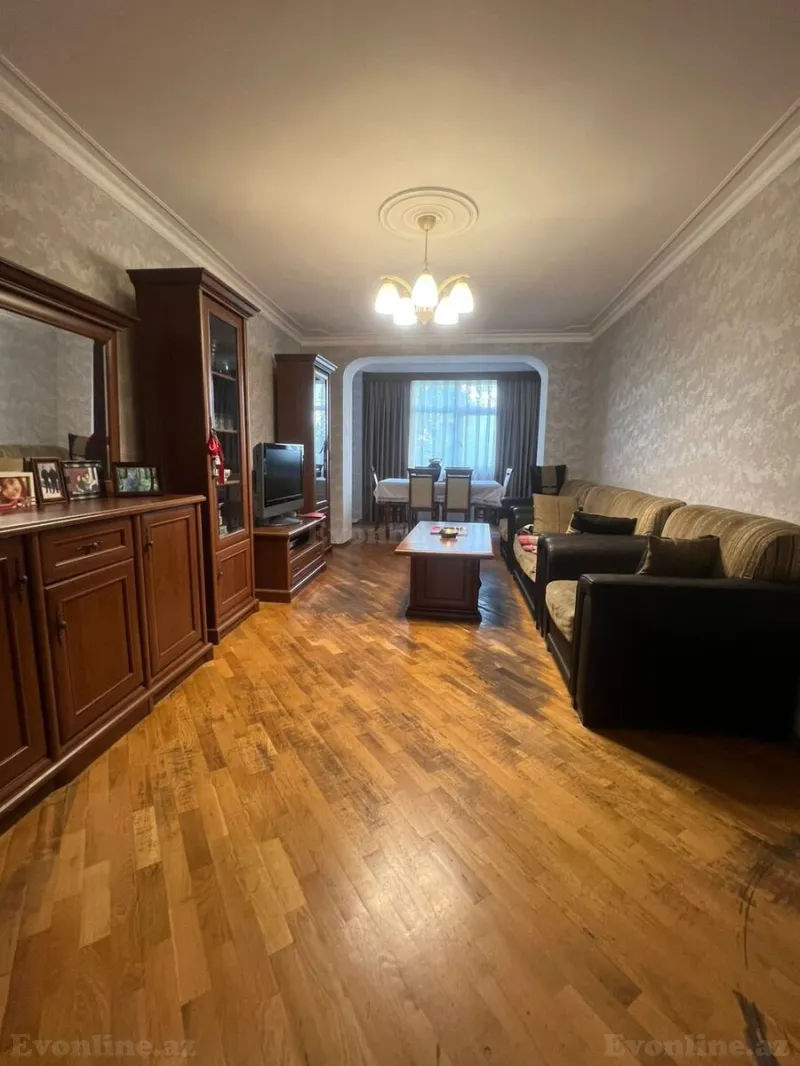 3 otaqlı Mənzil 86 m² Gənclik m. Satılır