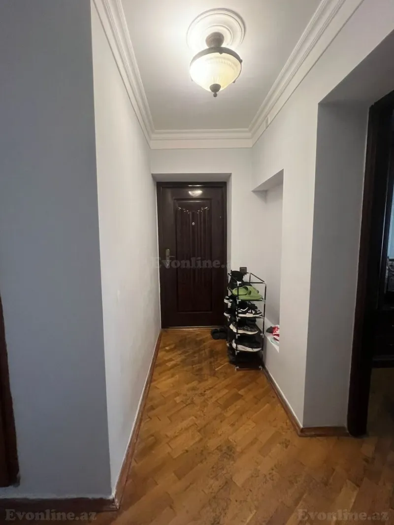 Satılır 3 otaqlı Mənzil Köhnə tikili 86 m² Gənclik m. - şəkil 3
