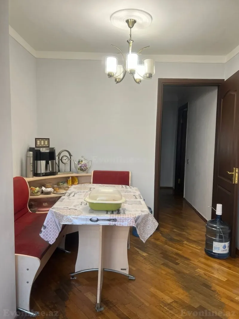 Satılır 3 otaqlı Mənzil Köhnə tikili 86 m² Gənclik m. - şəkil 7