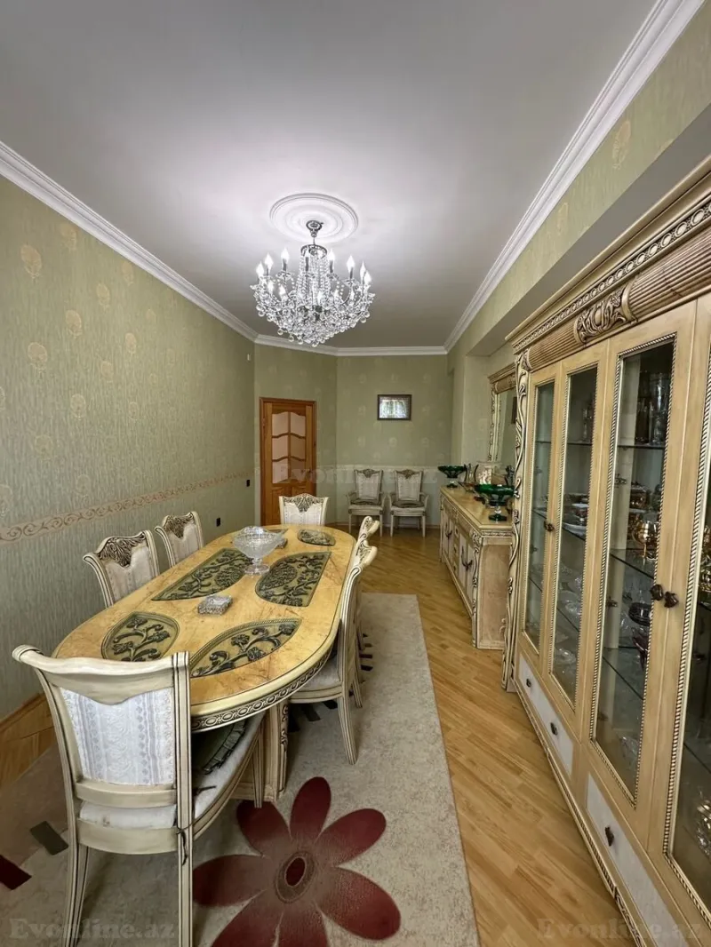 Satılır 4 otaqlı Mənzil Yeni tikili 130 m² Elmlər Akademiyası m. - şəkil 5