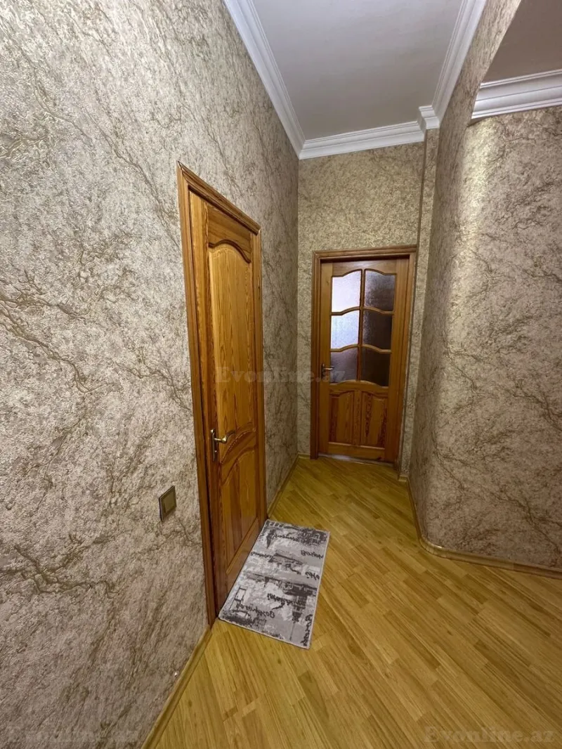 Satılır 4 otaqlı Mənzil Yeni tikili 130 m² Elmlər Akademiyası m. - şəkil 15