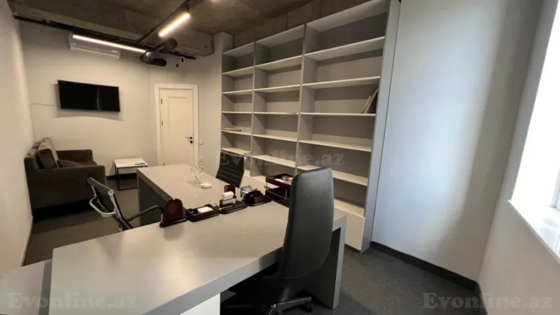 Kirayə verilir Ofis 190 m² Xətai m. - şəkil 13