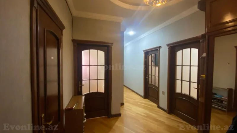 Satılır 3 otaqlı Mənzil Yeni tikili 99 m² Neftçilər m. - şəkil 3