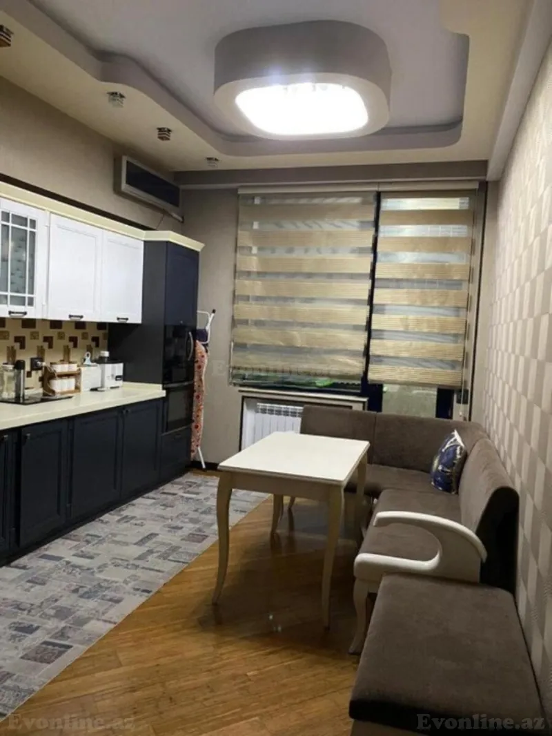 Satılır 3 otaqlı Mənzil Yeni tikili 155 m² İnşaatçılar m. - şəkil 6