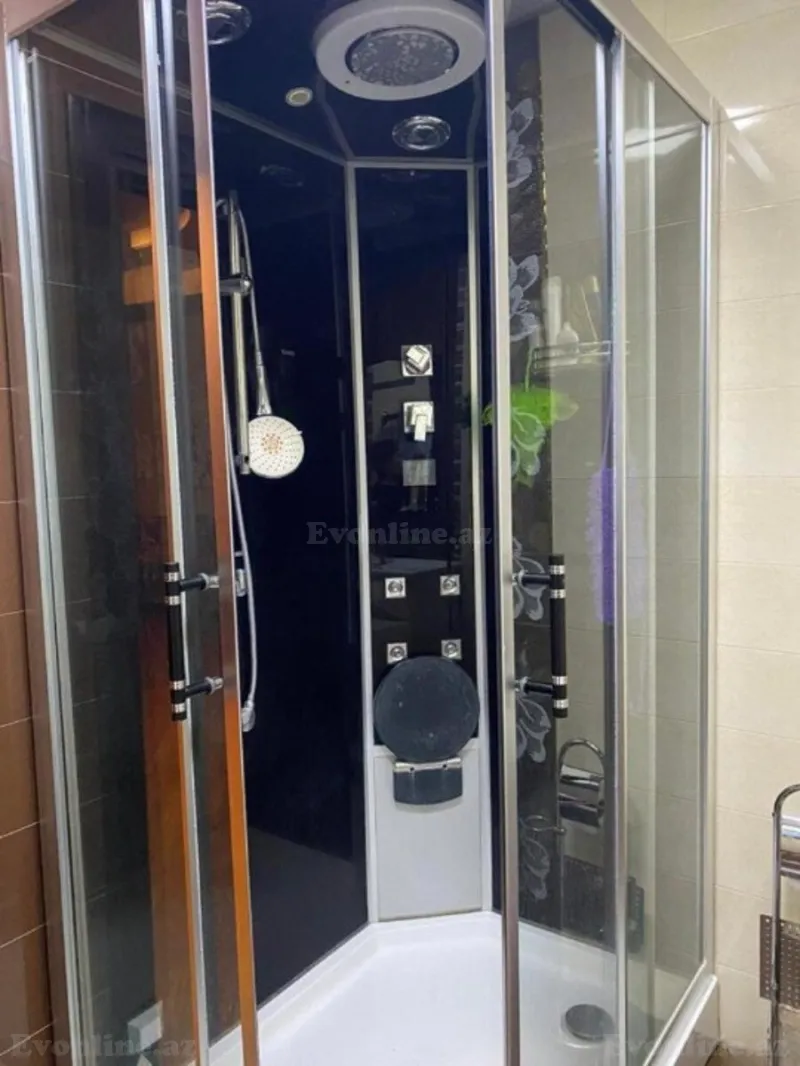 Satılır 3 otaqlı Mənzil Yeni tikili 155 m² İnşaatçılar m. - şəkil 9