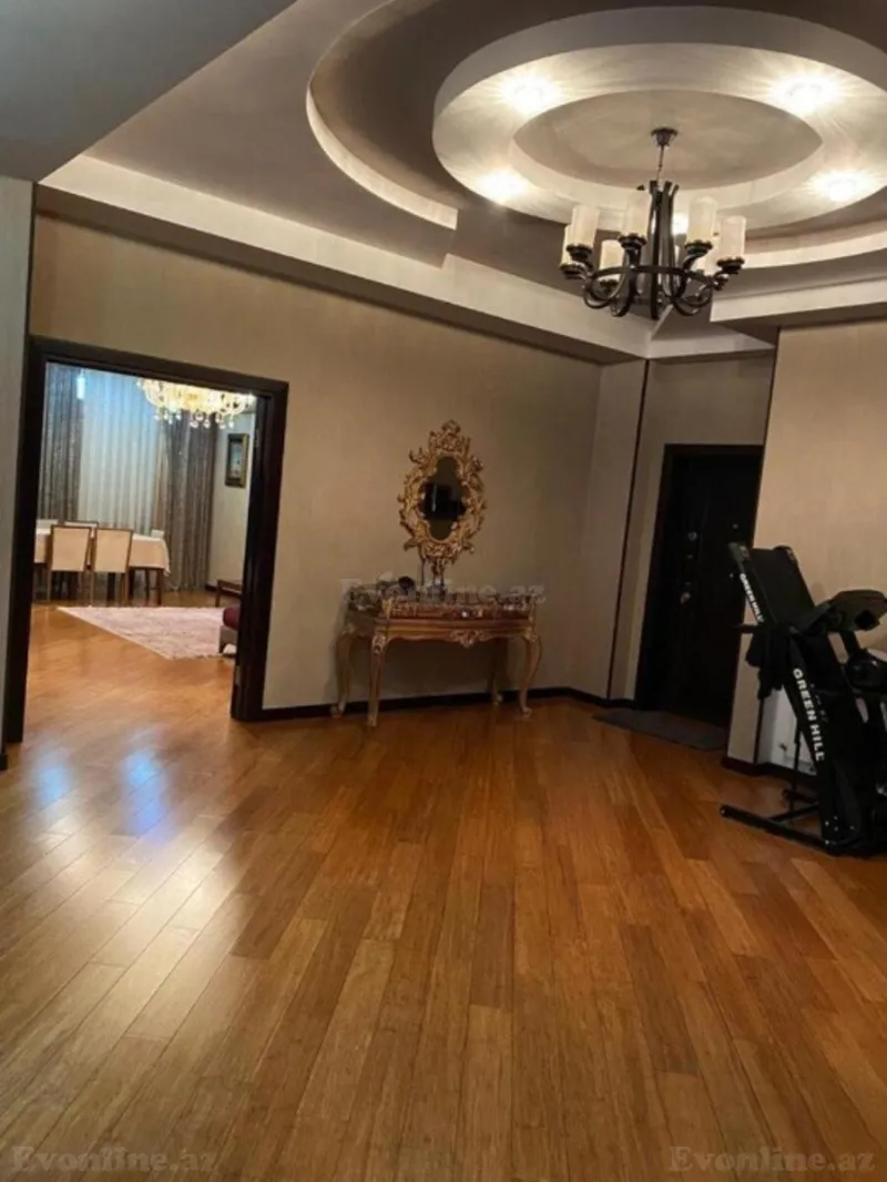 Satılır 3 otaqlı Mənzil Yeni tikili 155 m² İnşaatçılar m. - şəkil 10