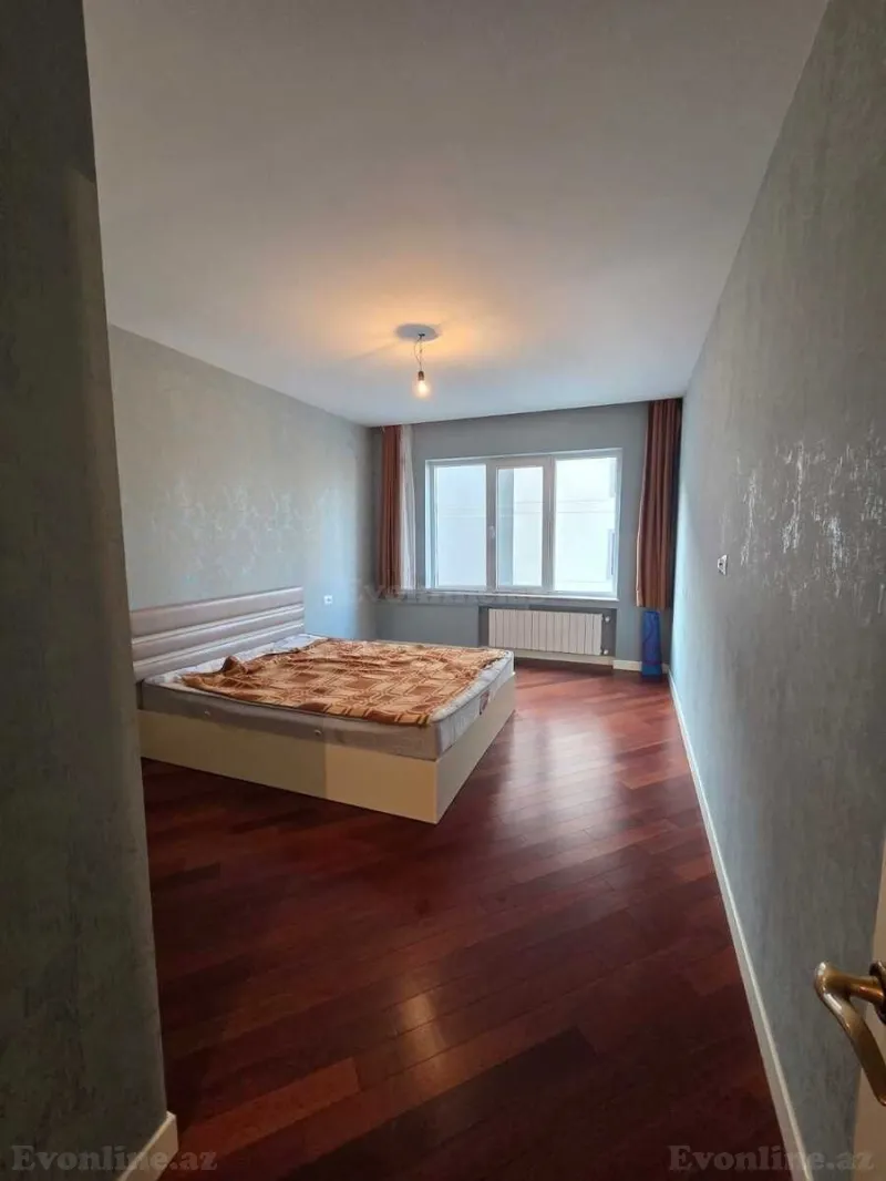 Satılır 2 otaqlı Mənzil Yeni tikili 106 m² 8 Noyabr m. - şəkil 7