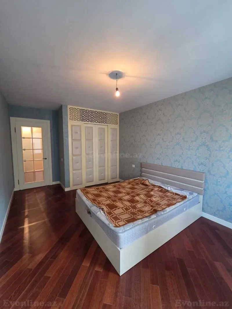 Satılır 2 otaqlı Mənzil Yeni tikili 106 m² 8 Noyabr m. - şəkil 8