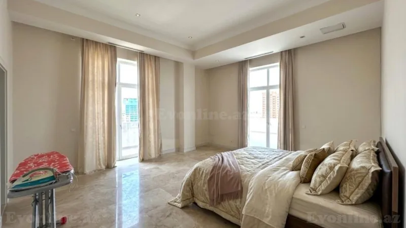 Satılır 5 otaqlı Mənzil Yeni tikili 850 m² 28 May m. - şəkil 12