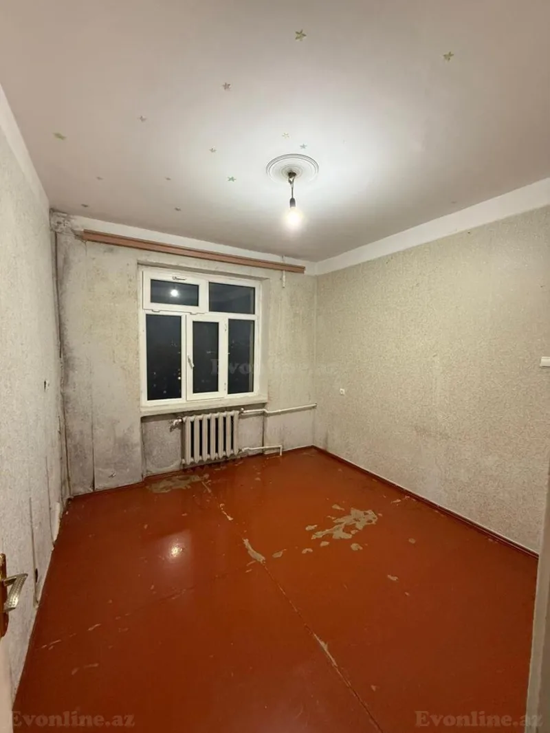 Satılır 4 otaqlı Mənzil Köhnə tikili 100 m² Suraxanı r. - şəkil 2