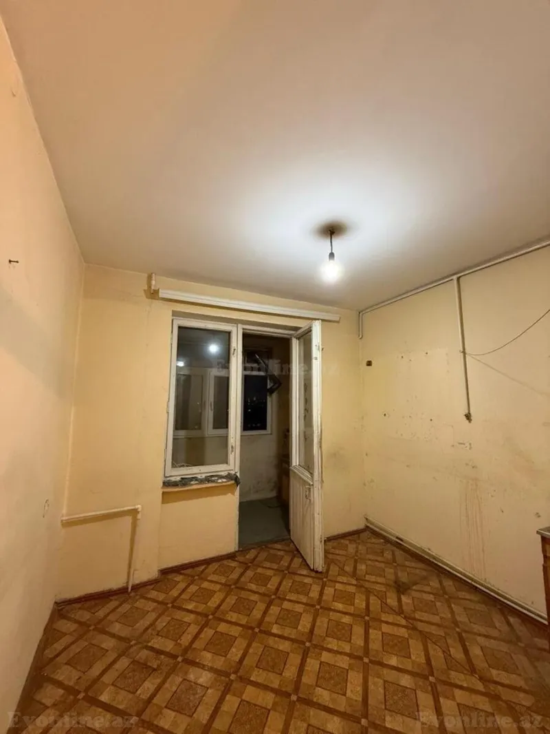 Satılır 4 otaqlı Mənzil Köhnə tikili 100 m² Suraxanı r. - şəkil 4