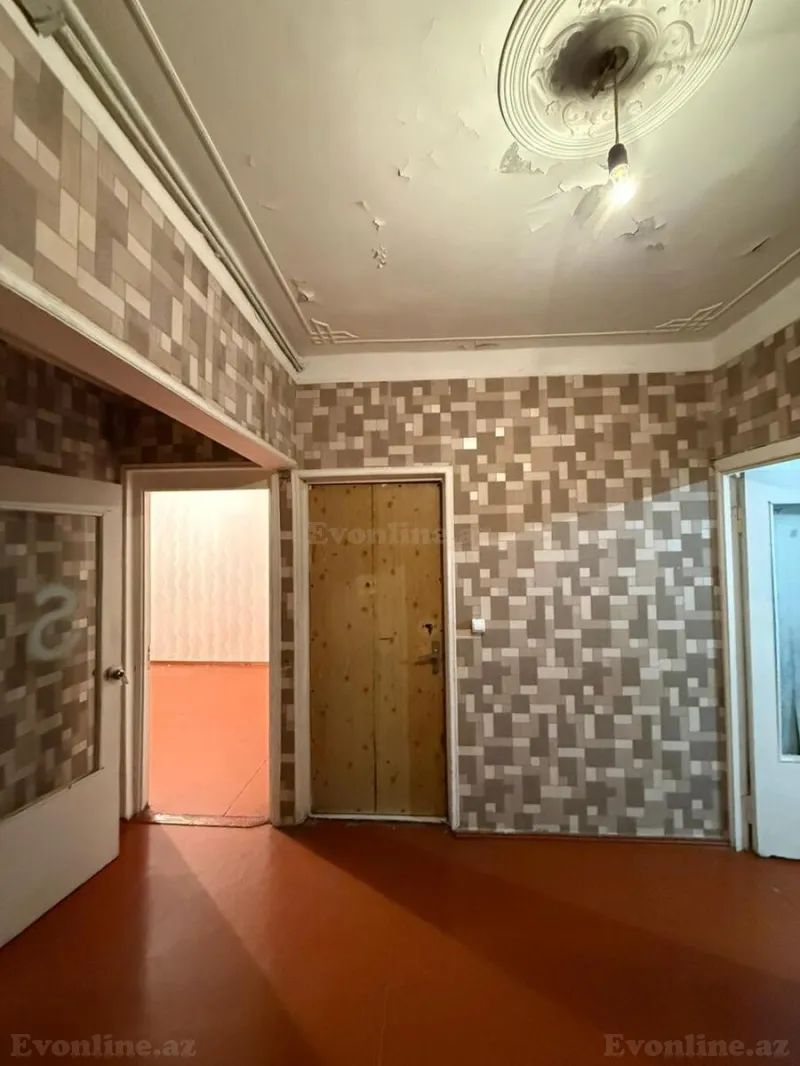 Satılır 4 otaqlı Mənzil Köhnə tikili 100 m² Suraxanı r. - şəkil 7