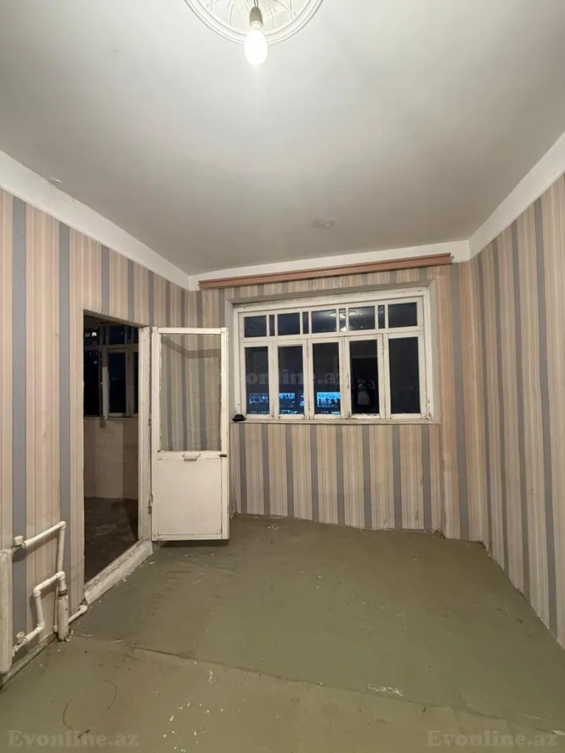Satılır 4 otaqlı Mənzil Köhnə tikili 100 m² Suraxanı r. - şəkil 8