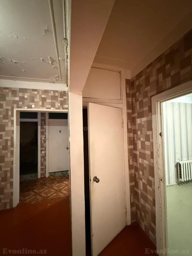 Satılır 4 otaqlı Mənzil Köhnə tikili 100 m² Suraxanı r. - şəkil 9