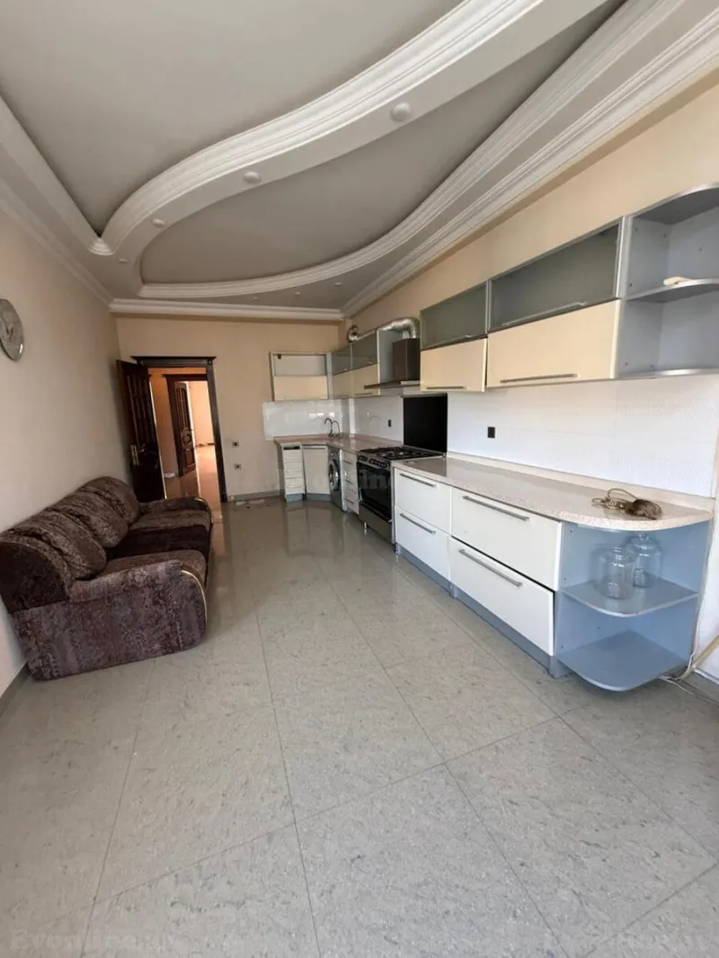 Satılır 3 otaqlı Mənzil Yeni tikili 110 m² Yasamal - şəkil 3