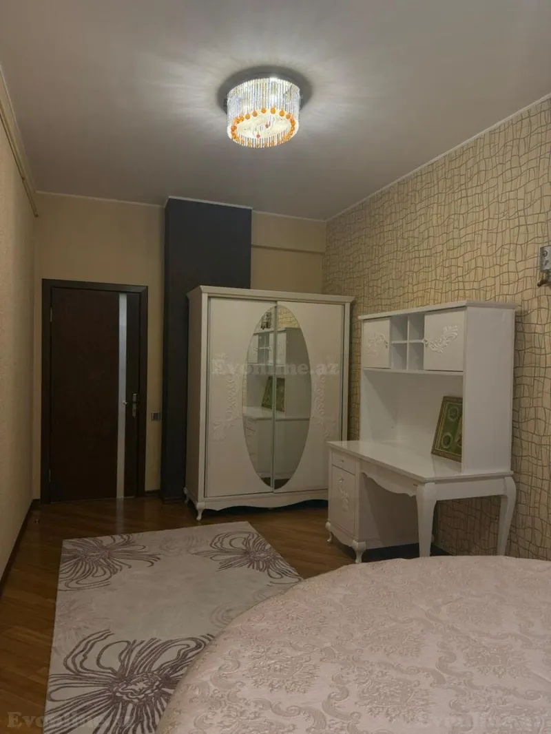 Kirayə verilir 3 otaqlı Mənzil Yeni tikili 100 m² Gənclik m. - şəkil 8