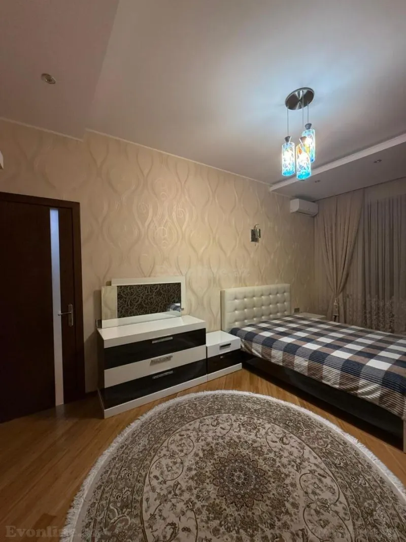 Kirayə verilir 3 otaqlı Mənzil Yeni tikili 100 m² Gənclik m. - şəkil 11