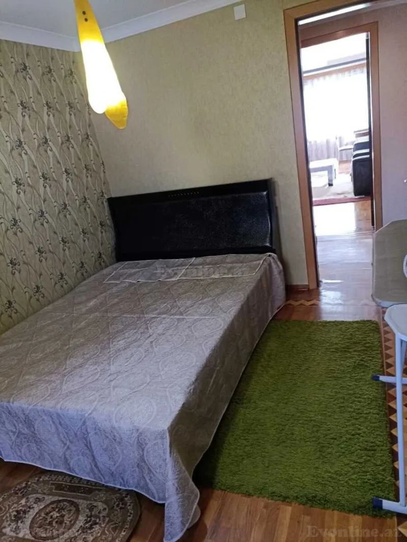 Satılır 2 otaqlı Mənzil Köhnə tikili 55 m² Yasamal r. - şəkil 5