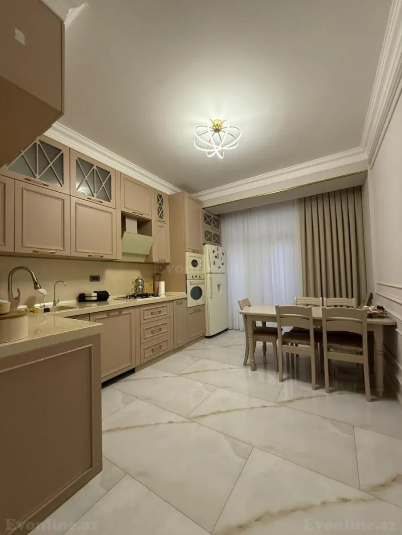 Satılır 3 otaqlı Mənzil Yeni tikili 137 m² 8 Noyabr m. - şəkil 10