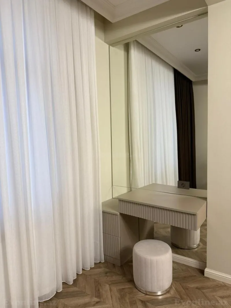 Satılır 3 otaqlı Mənzil Yeni tikili 137 m² 8 Noyabr m. - şəkil 18