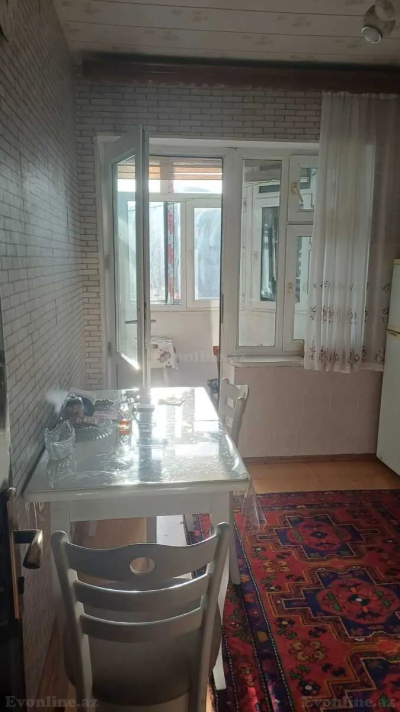 Satılır 3 otaqlı Mənzil Köhnə tikili 90 m² Qara Qarayev m. - şəkil 10