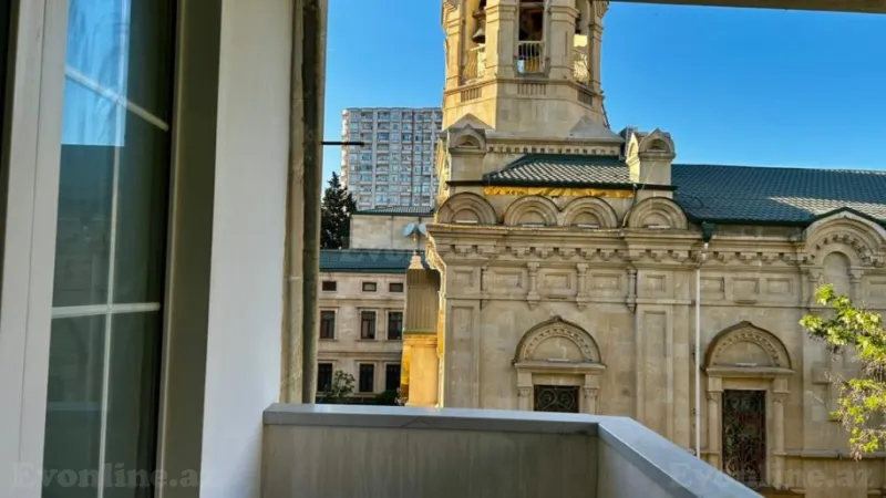 Satılır 2 otaqlı Mənzil Köhnə tikili 40 m² Yasamal r. - şəkil 9