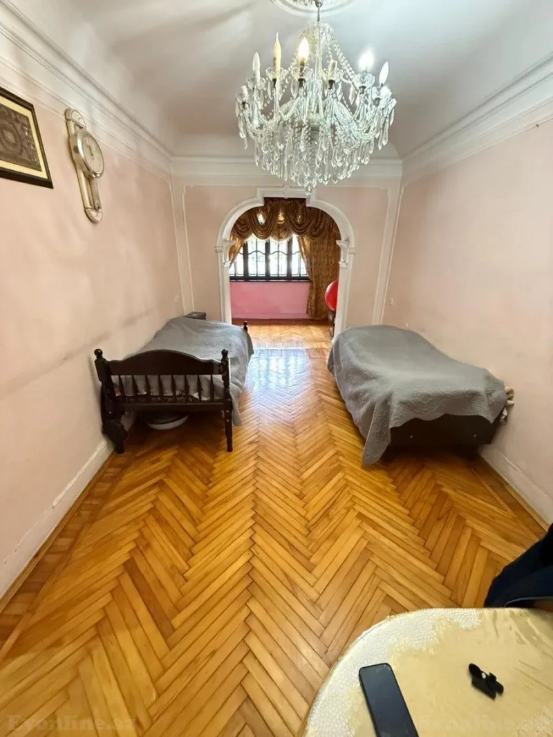 3 otaqlı Mənzil 80 m² Xalqlar Dostluğu m. Satılır