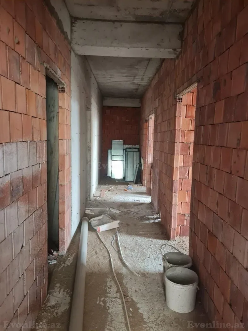 4 otaqlı Mənzil 99 m² Biləcəri Satılır
