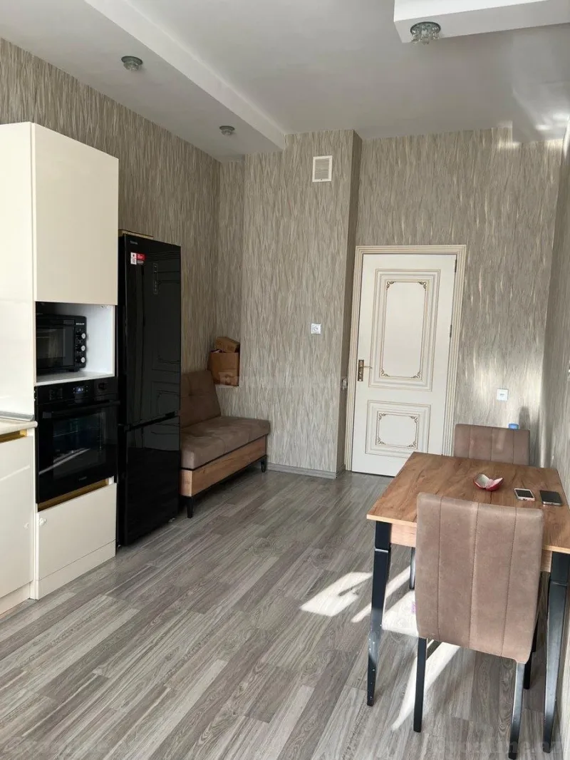 Kirayə verilir 2 otaqlı Mənzil Yeni tikili 95 m² İnşaatçılar m. - şəkil 8