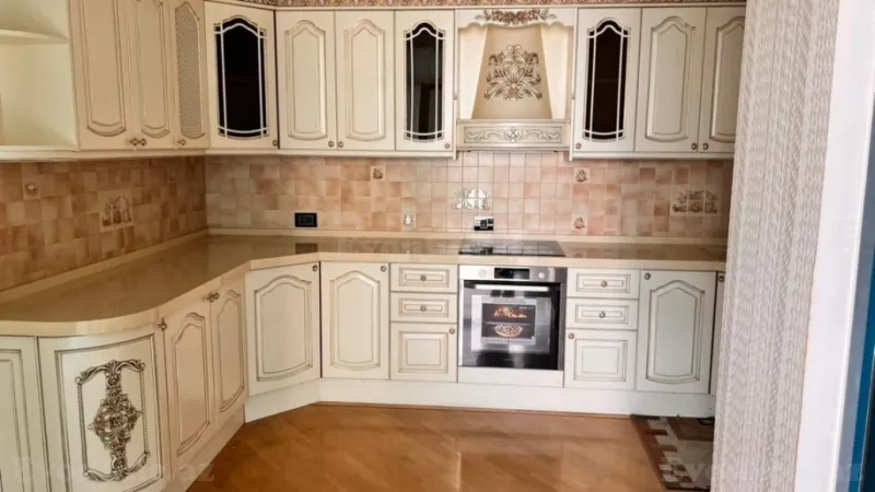 Kirayə verilir 3 otaqlı Mənzil Yeni tikili 170 m² Nəsimi r. - şəkil 3