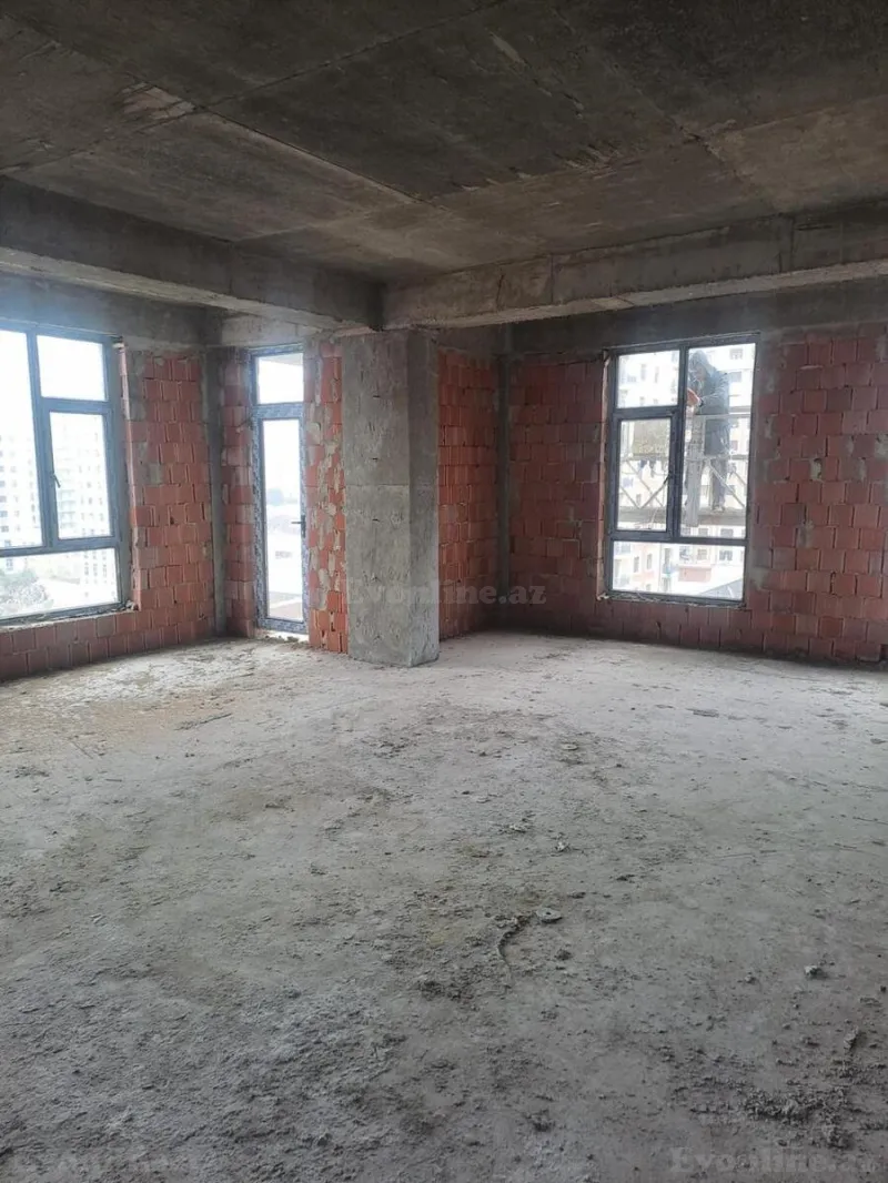 Satılır 2 otaqlı Mənzil Yeni tikili 84 m² 28 May m. - şəkil 4