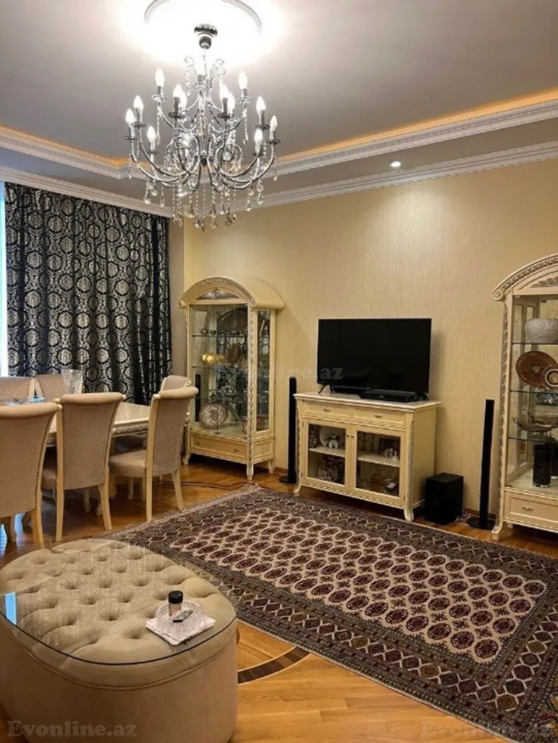Satılır 3 otaqlı Mənzil Yeni tikili 137 m² Nərimanov r. - şəkil 2