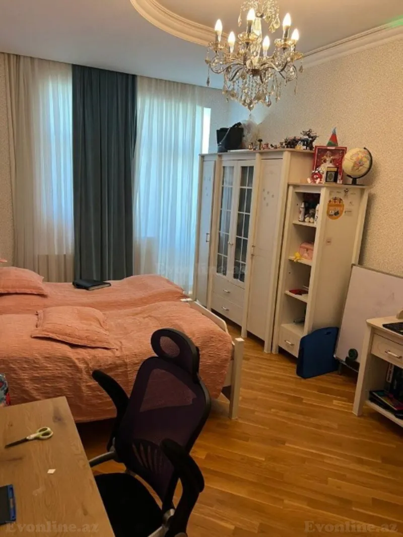 Satılır 3 otaqlı Mənzil Yeni tikili 137 m² Nərimanov r. - şəkil 5
