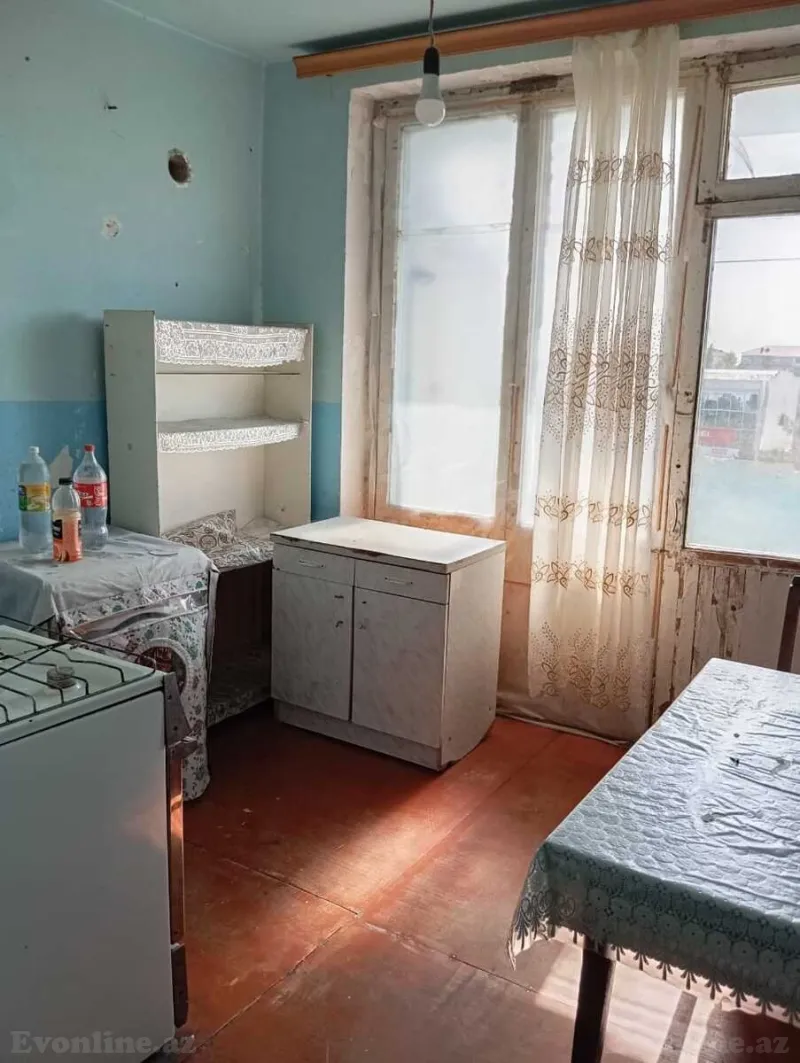 Satılır 2 otaqlı Mənzil Köhnə tikili 60 m² Sumqayıt - şəkil 3
