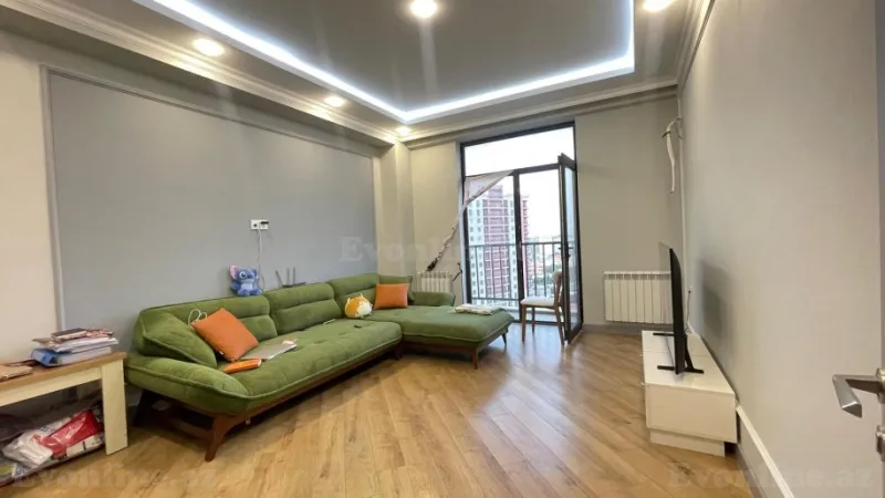 Satılır 2 otaqlı Mənzil Yeni tikili 82 m² 7-ci mikrorayon - şəkil 2