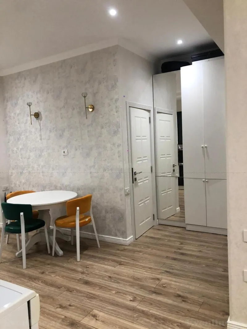 Kirayə verilir 2 otaqlı Mənzil Yeni tikili 70 m² 8-ci mikrorayon - şəkil 4