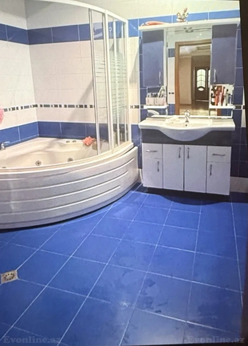 Satılır 4 otaqlı Mənzil Köhnə tikili 175 m² Binəqədi - şəkil 7
