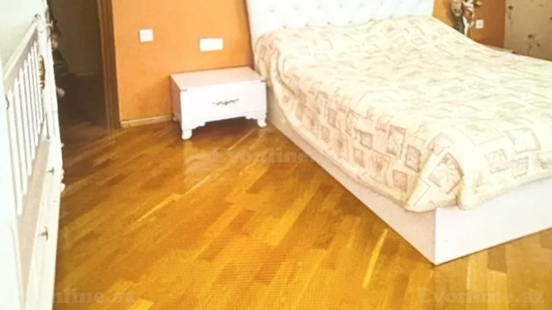 Satılır 4 otaqlı Mənzil Köhnə tikili 175 m² Binəqədi - şəkil 10